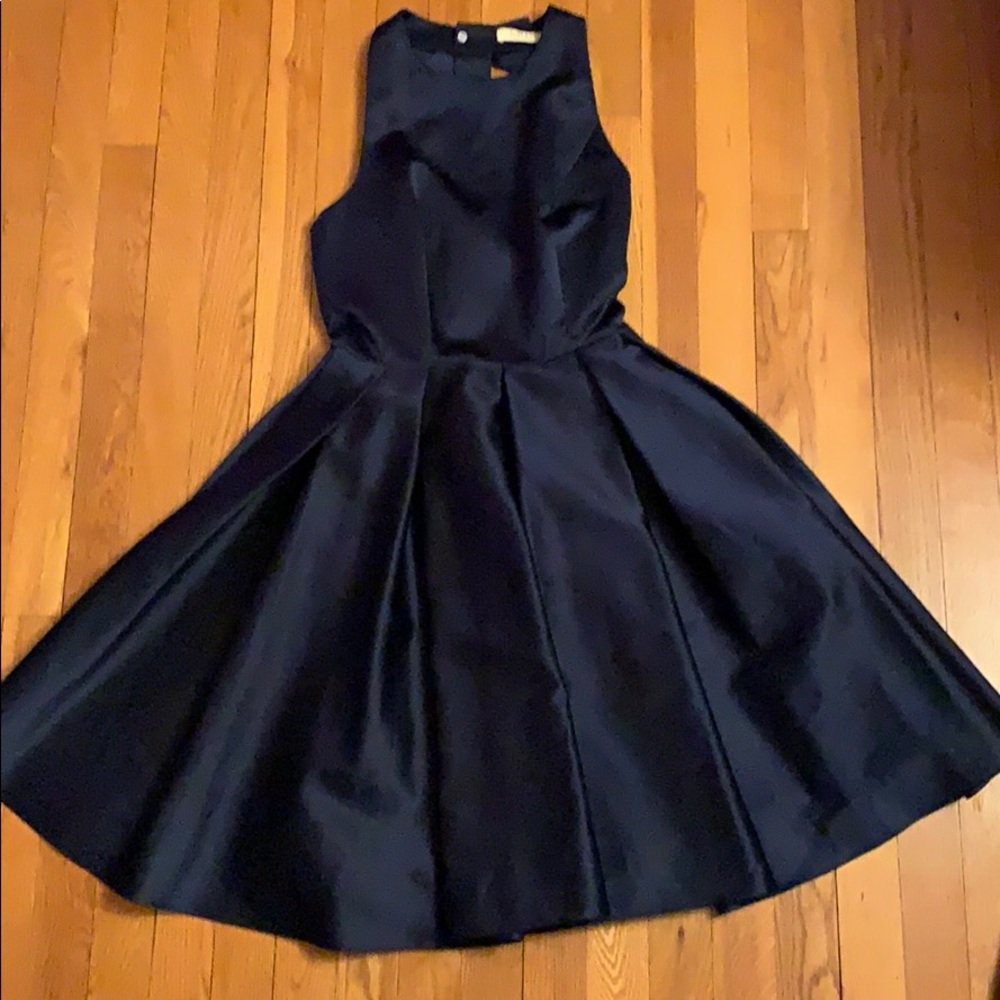 Blue party dress - Picture 1 of 3